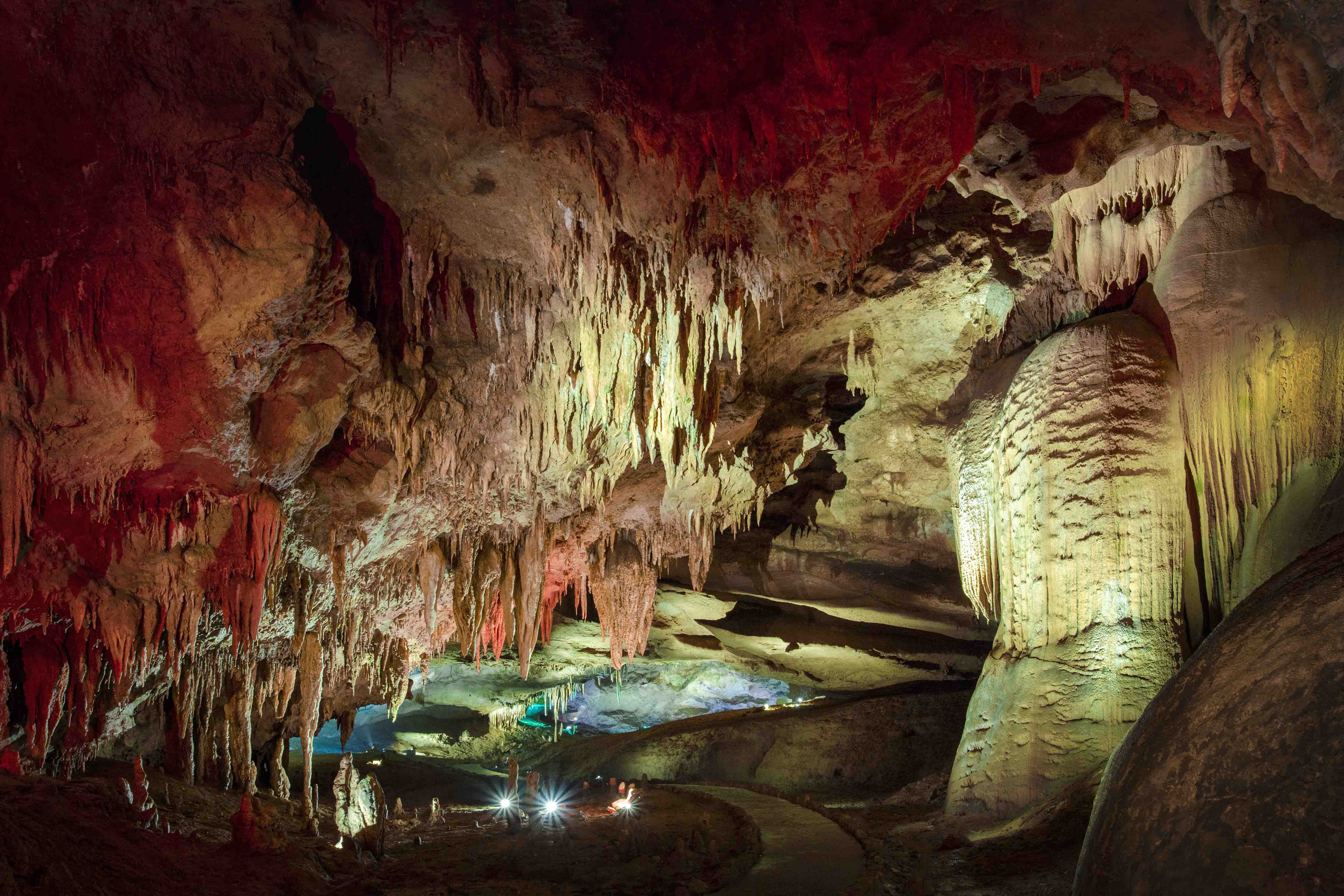 Prometheus Cave - National Parks